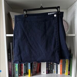 Vera Moda Navy Skort